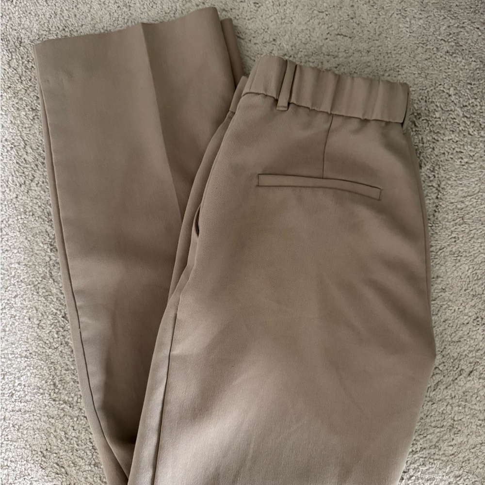 Abercrombie women’s trousers